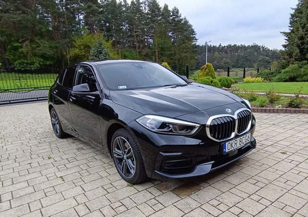 BMW Seria 1 cena 122000 przebieg: 14000, rok produkcji 2021 z Krapkowice małe 191